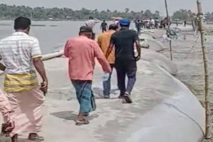 শেষ হলো সাতক্ষীরা আশাশুনির বেড়িবাঁধের রিং বাঁধের প্রাথমিক কাজ