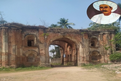 সাতক্ষীরার ছয় আনি জমিদার বাড়ির গেট: সময়ের সিঁড়ি বেয়ে উঠা এক প্রাচীন প্রতিধ্বনি