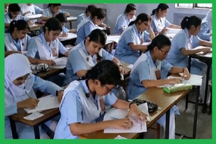 এইচএসসির প্রথম দিনেই অনুপস্থিত প্রায় ২৫ হাজার শিক্ষার্থী, বহিষ্কার ৭ পরীক্ষার্থী