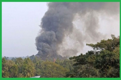 রাখাইনে দফায় দফায় বিস্ফোরণ, আতঙ্কে কাঁপছে টেকনাফ সীমান্ত এলাকা